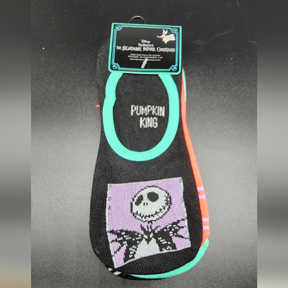 Disney NIGHTMARE BEFORE CHRISTMAS Ladies NO SHOW SOCKS - 5 Pairs Size 4-10 - NEW